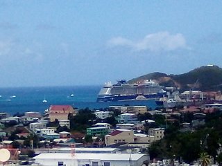 USVI Administration Pushes Forward on Tax Refunds as Residents Face Financial Pressure